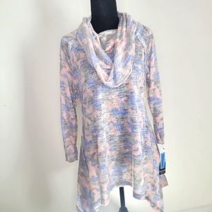 Kensie Shirt Womens Medium M Cowl Neck Tunic Camo Print Lightweight Pullover